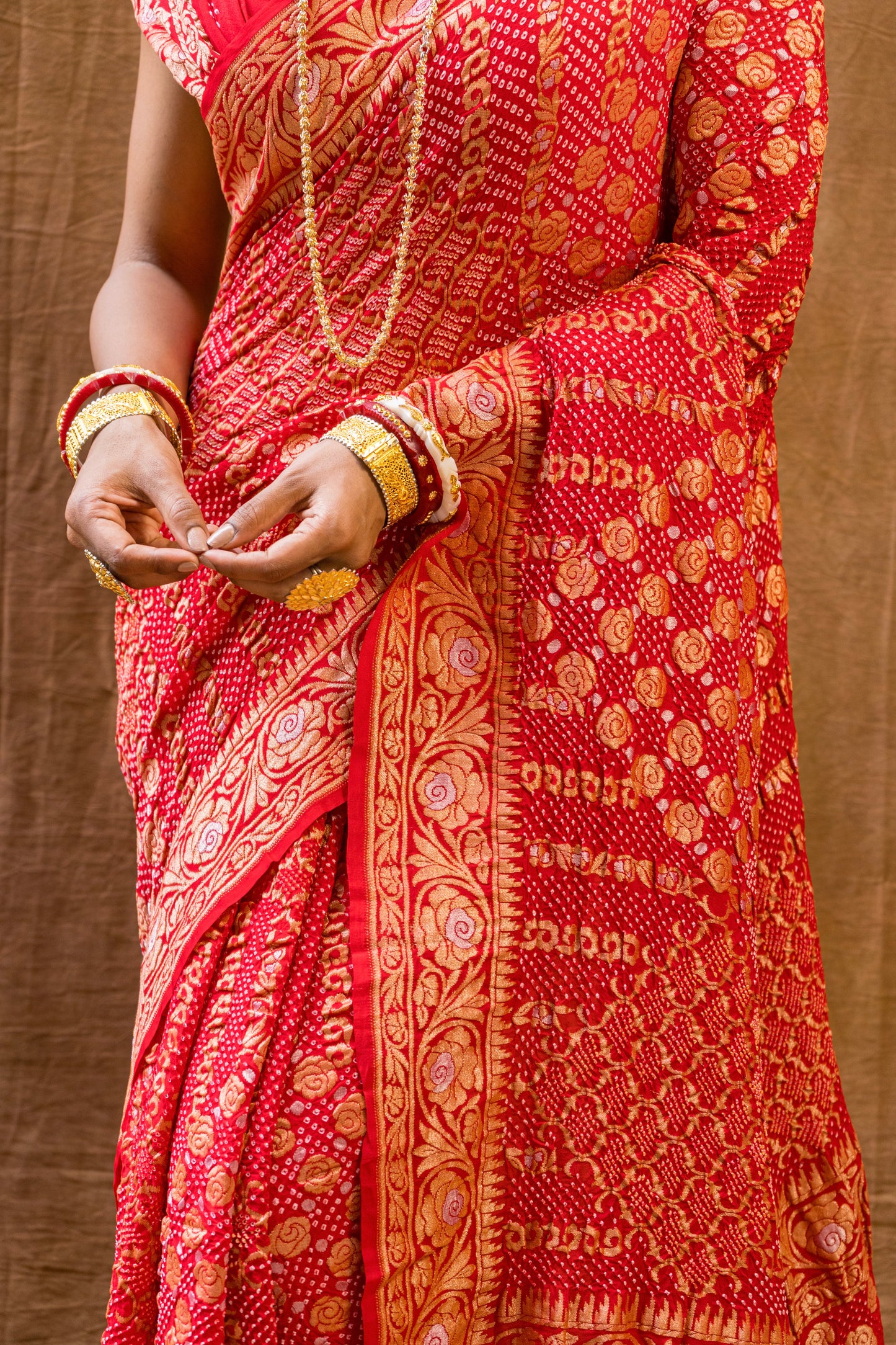 Multi Weaving Red Rai Dana Sona Rupa Bandhej Saree