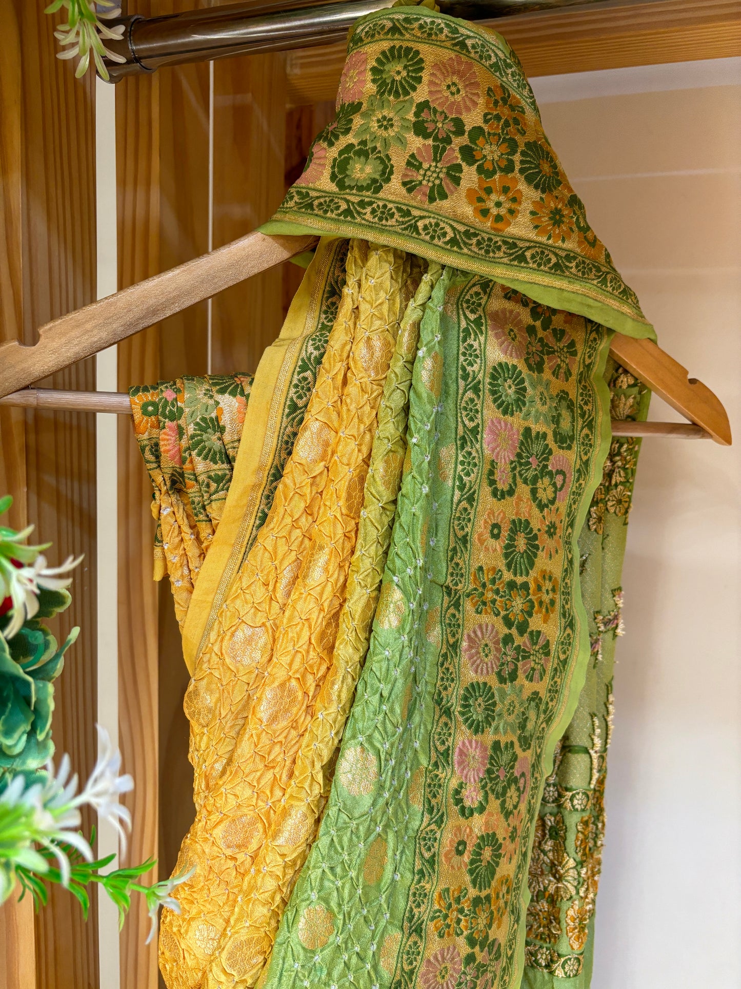 Tusser Paithani Rai Dana Bandhej (Green - Yellow) Saree