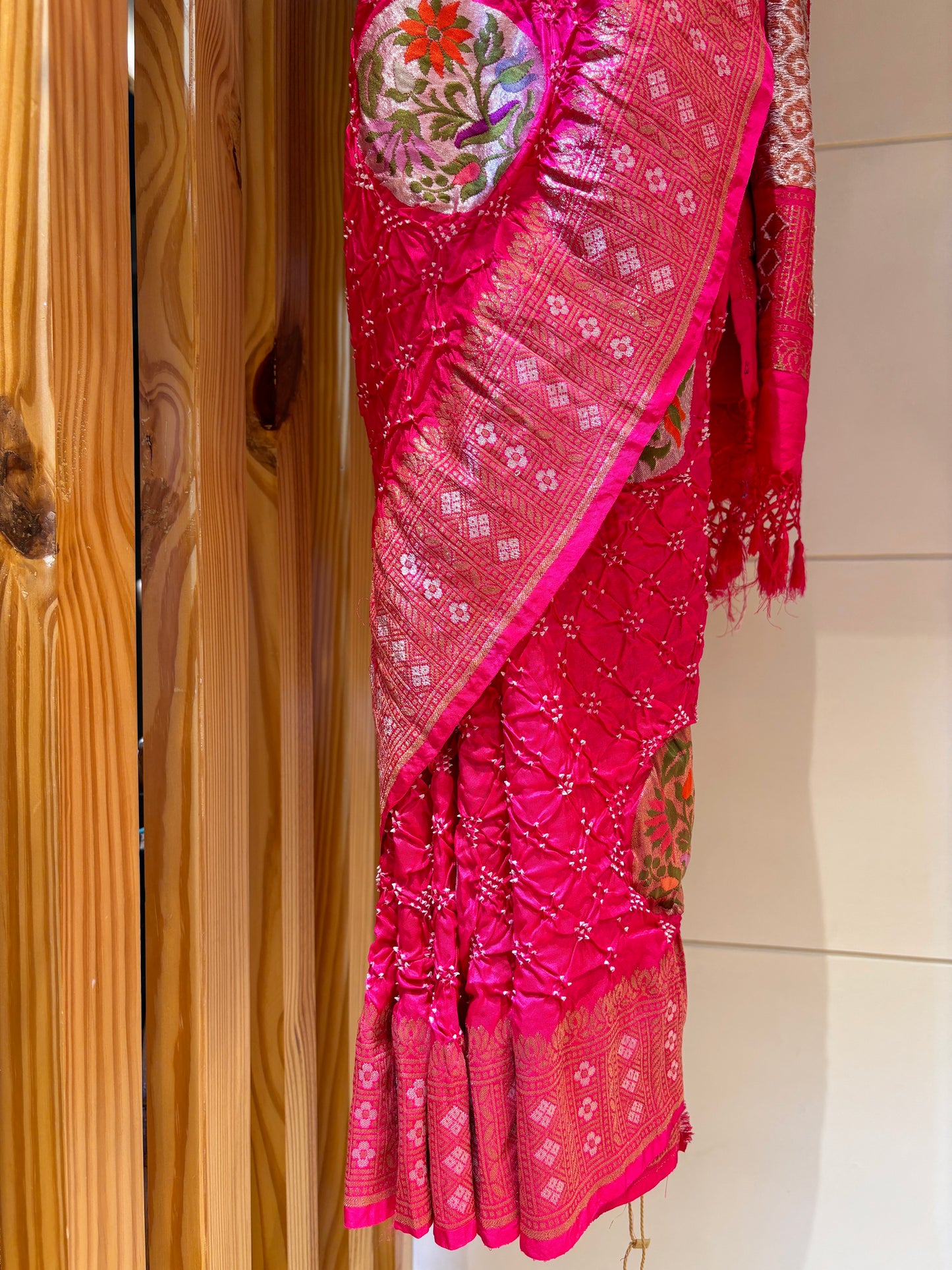 Paithani Patch Rai Dana Bandhej Saree (Hot Pink)