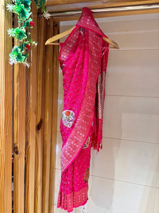 Paithani Patch Rai Dana Bandhej Saree (Hot Pink)