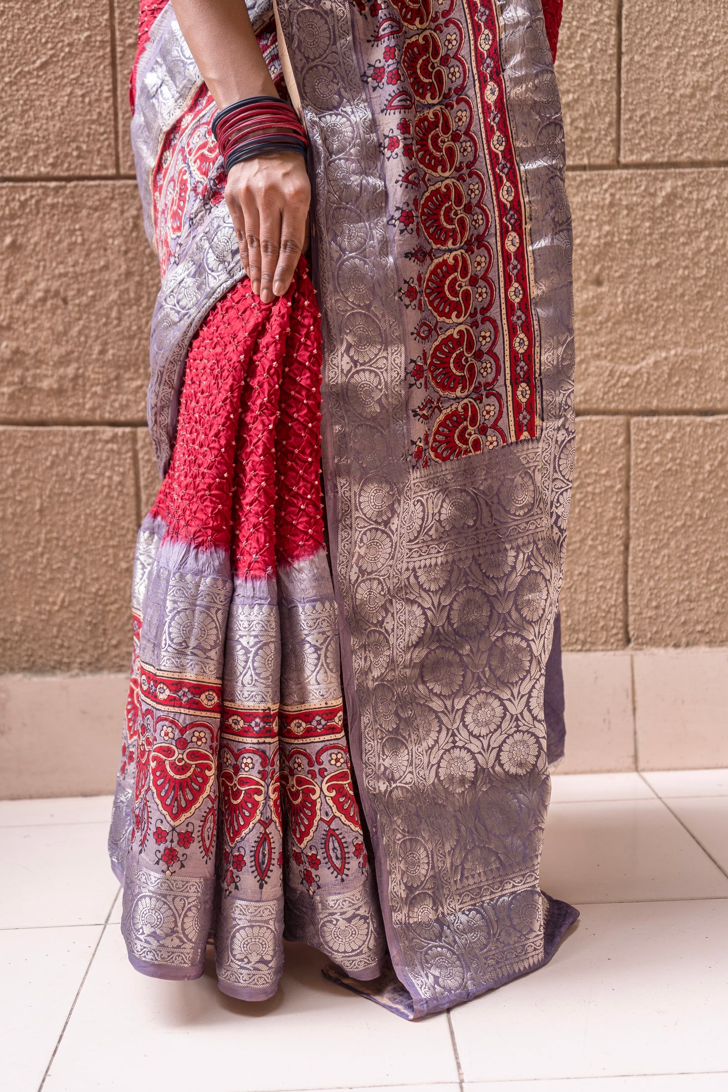 Skirt Border Katan Rai Dana Bandhej Saree (Red-Purple)