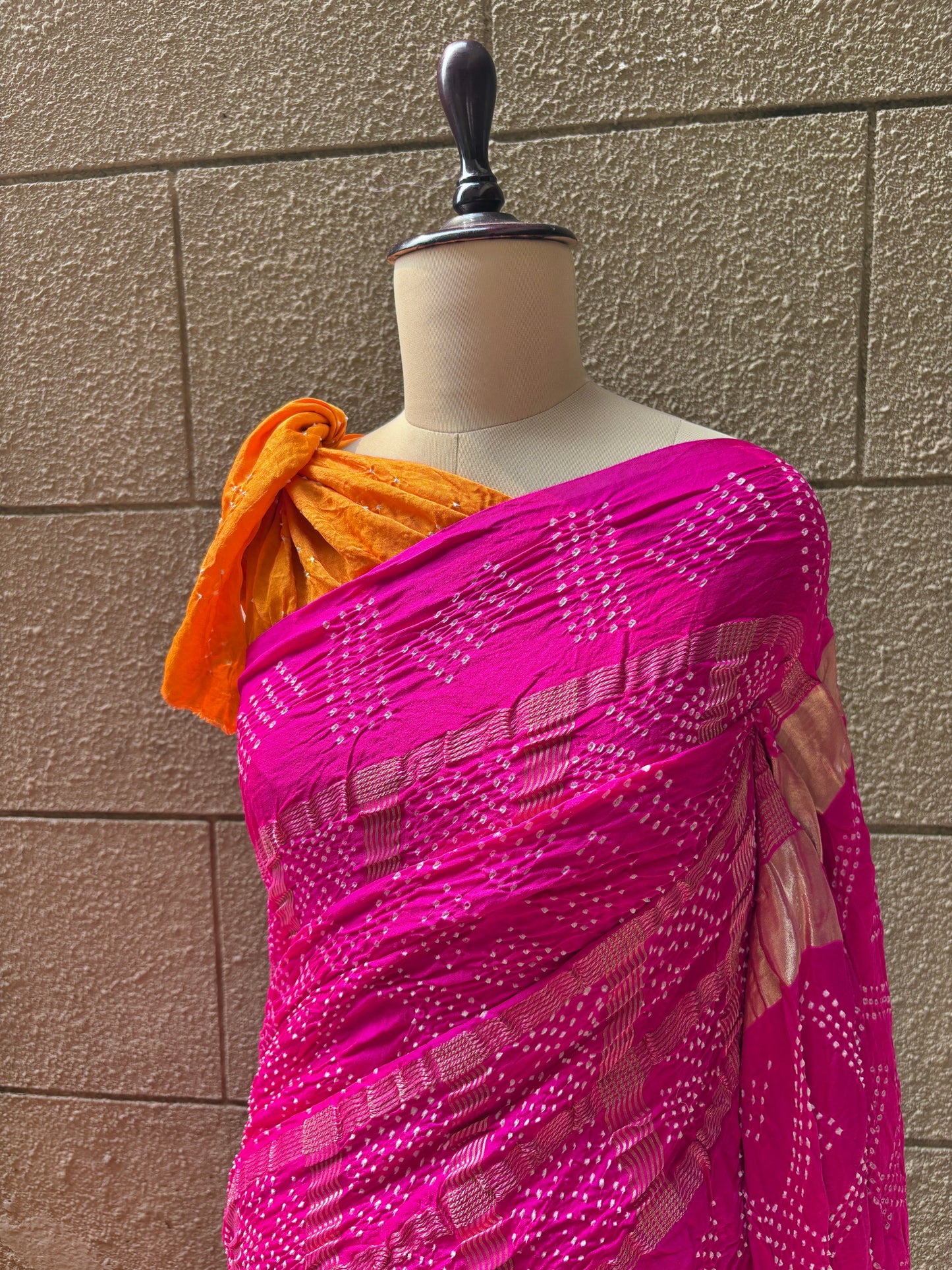 Gajji Rai Dana Ombre Pink-Red-Orange Bandhej Saree