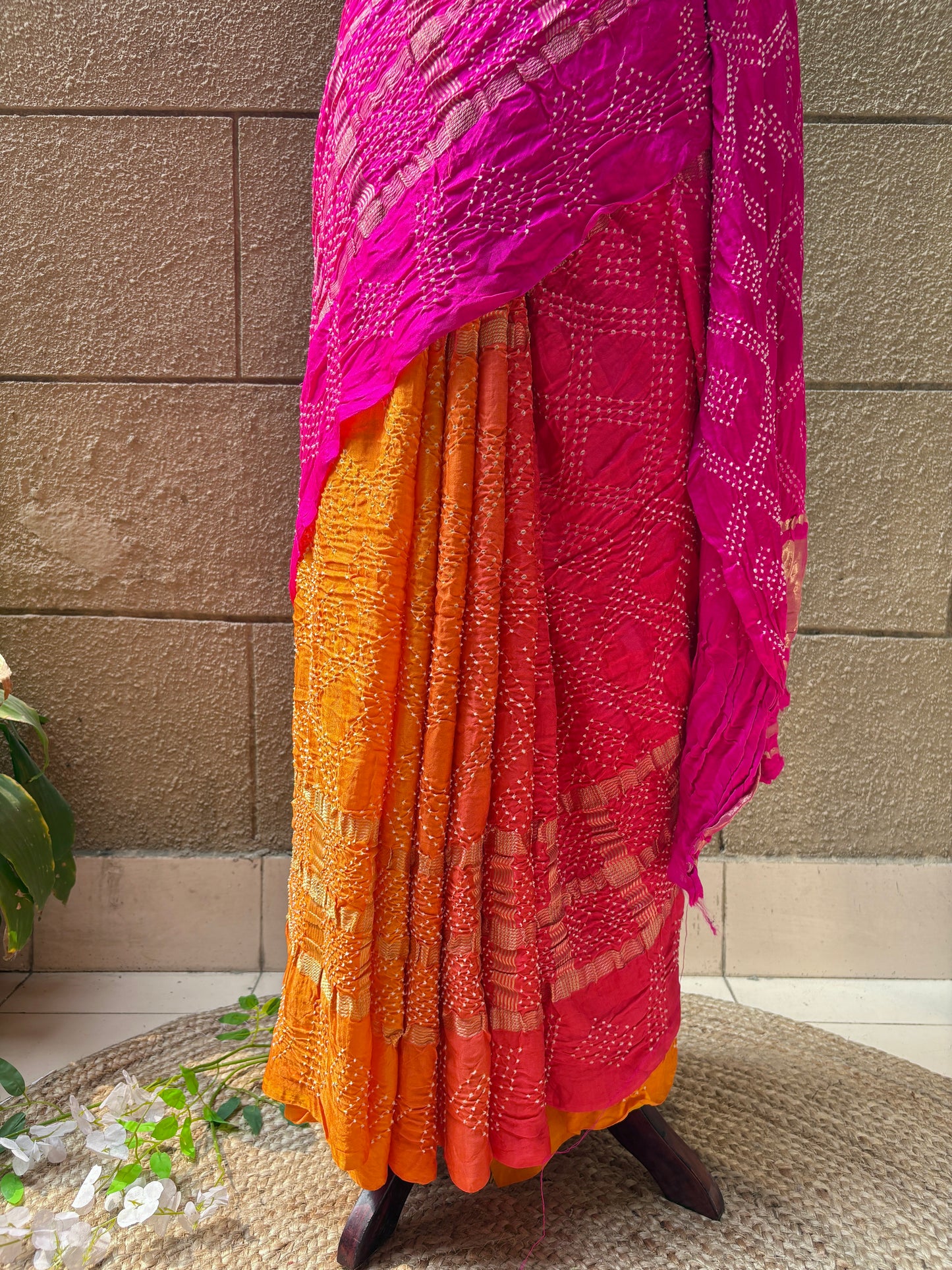 Gajji Rai Dana Ombre Pink-Red-Orange Bandhej Saree