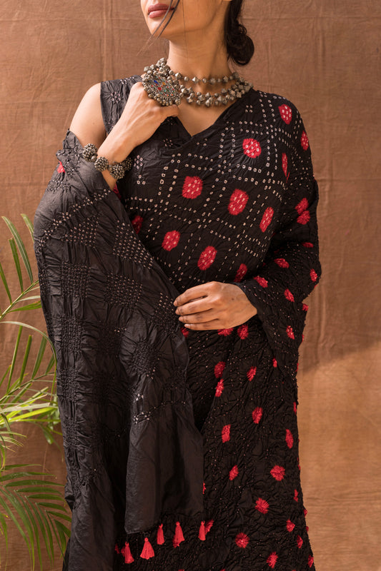 Mulberry Silk Rai Dana Black-Red Bandhej Saree