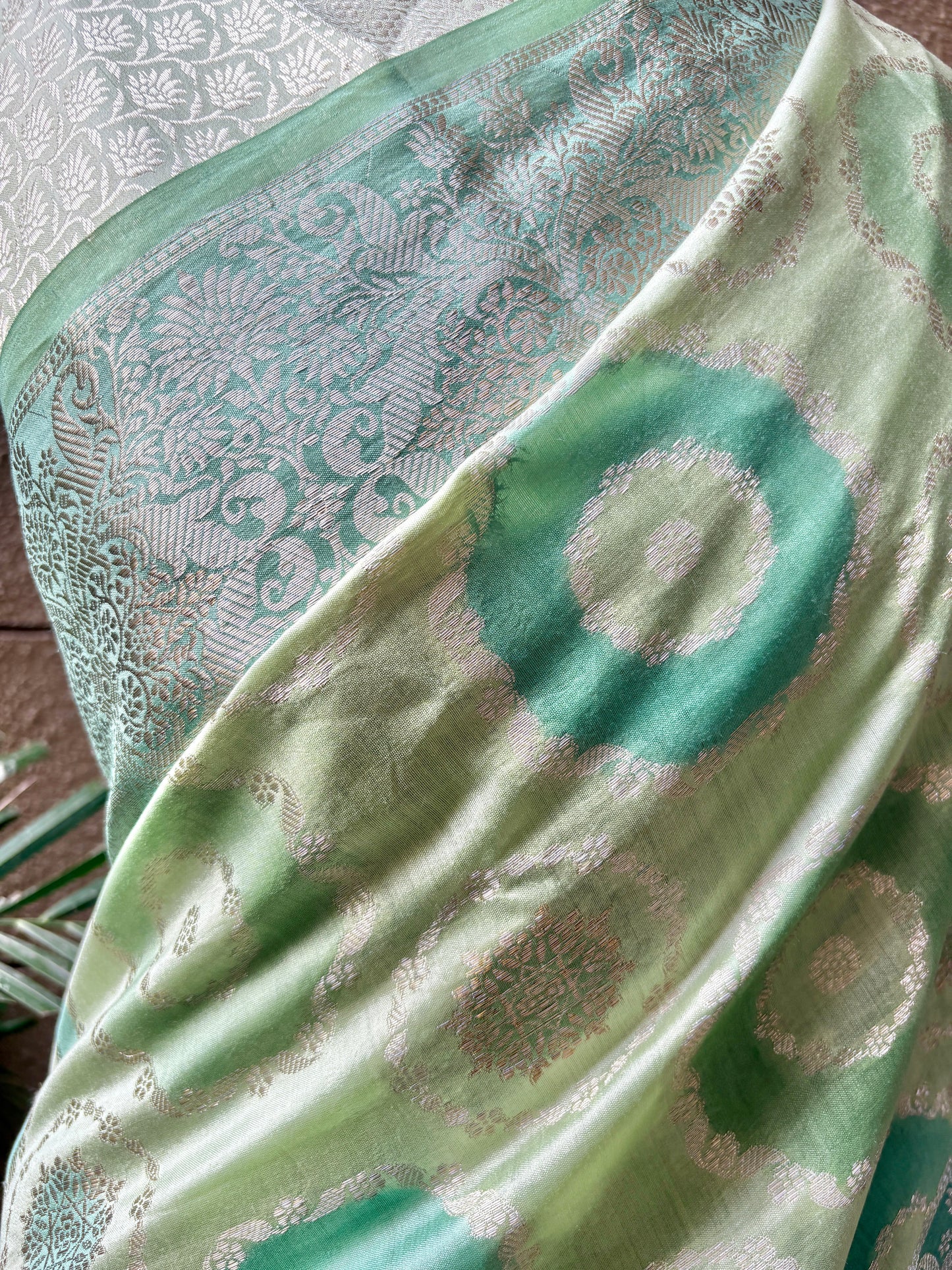 H/L Chiniya Rangkat Saree (Pastel Green)